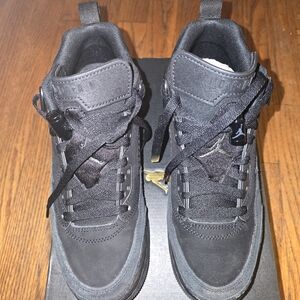 Jordan Black Sneakers